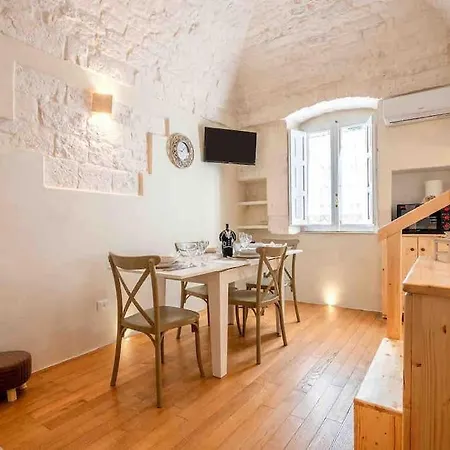 Magical Housea Due Passi Dal Centro Апартаменты Остуни